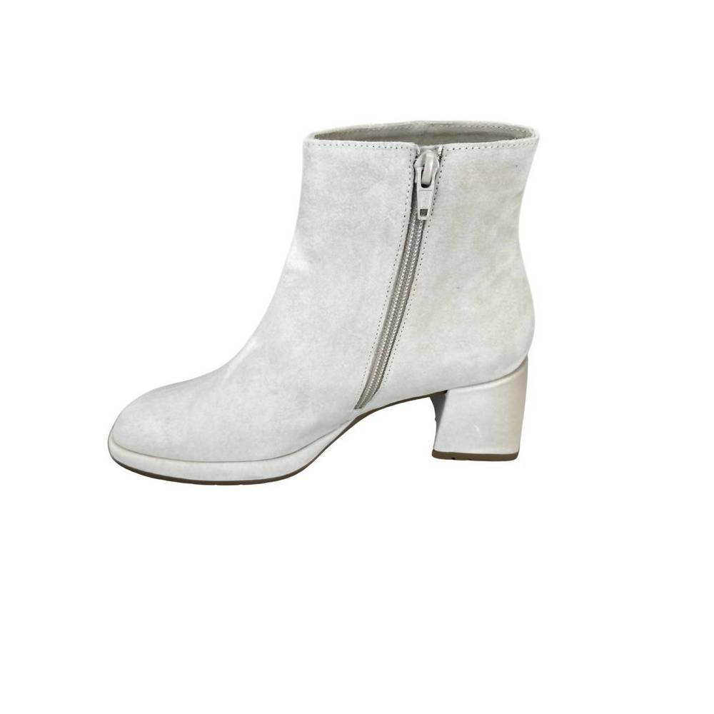 NEW SOFTWAVES women's leeza coco boot in white